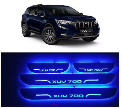 XUV 700 Scuff Plate Light