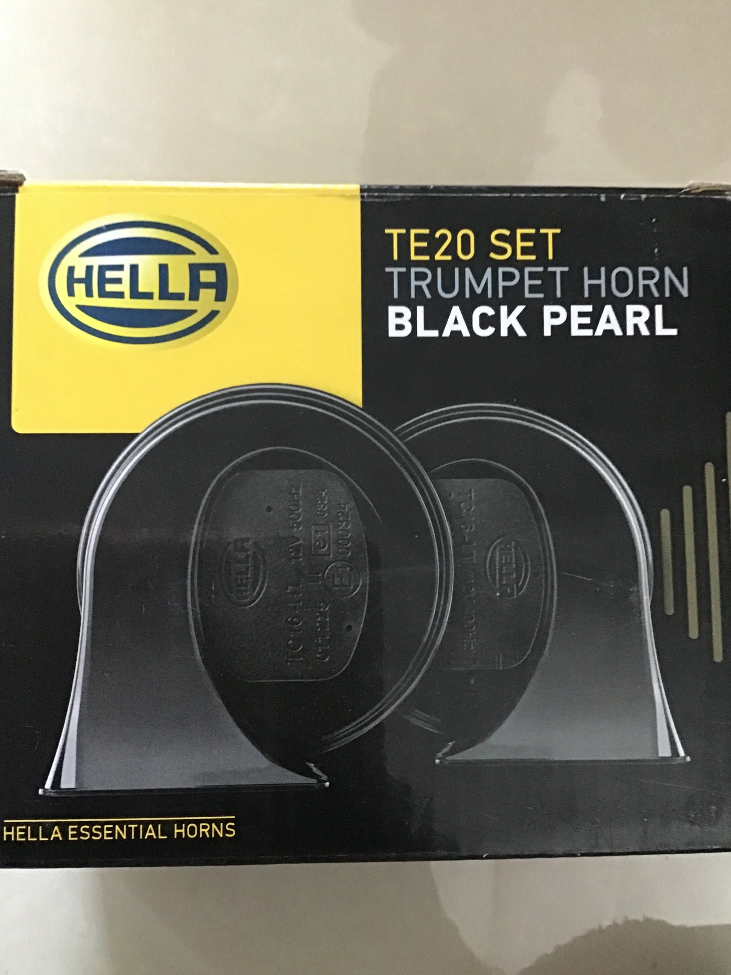 Hella TE30 SET Trumpet Horn Black Twin Tone