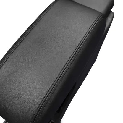 Maruti Fronx Top Model Armrest.